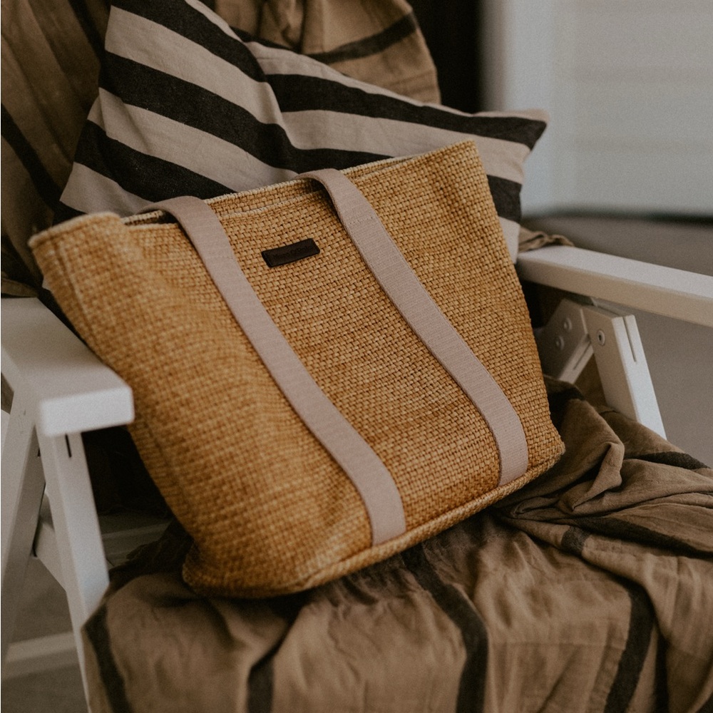 Marc O’Polo paper straw basket tote